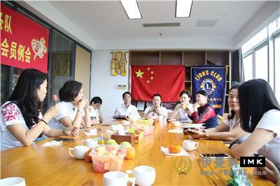 Oriental Rose Service Team: held the 12th regular meeting of 2017-2018 news 图1张